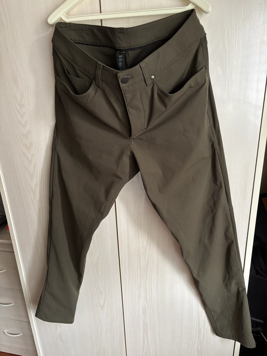 Lululemon Men's Pants Olive Green Size 30