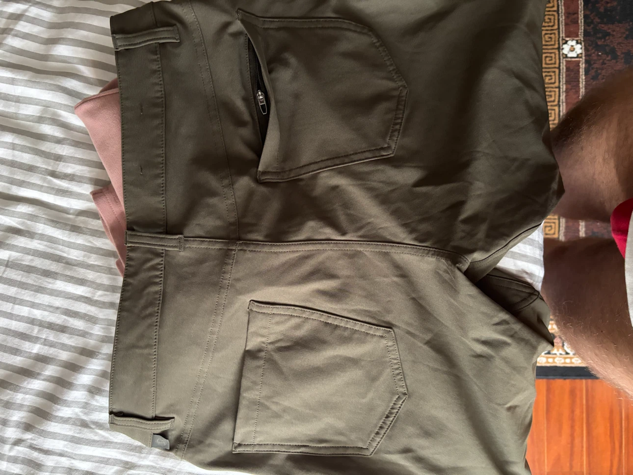 Lululemon Men's Pants Olive Green Size 30 - photo 3