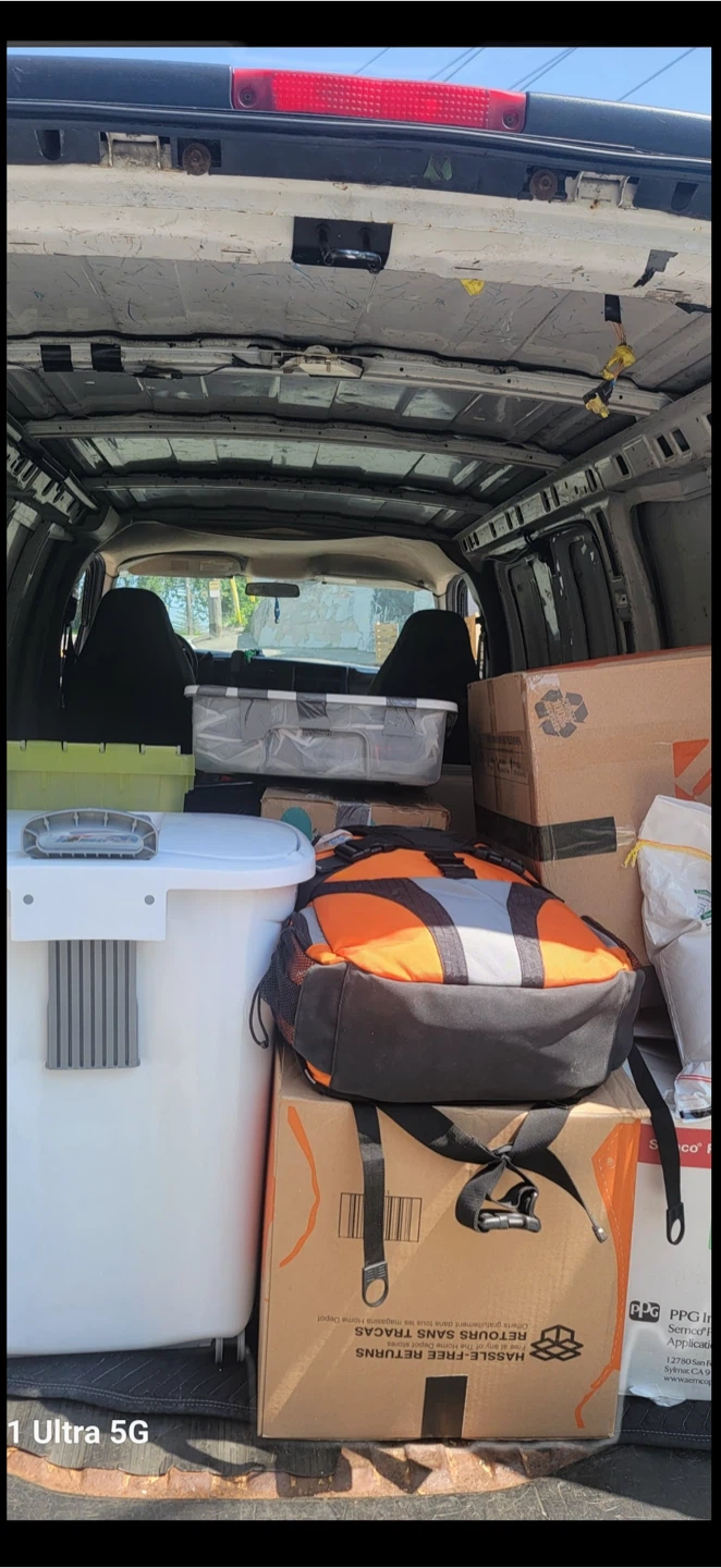 Small furniture / appliances delivery