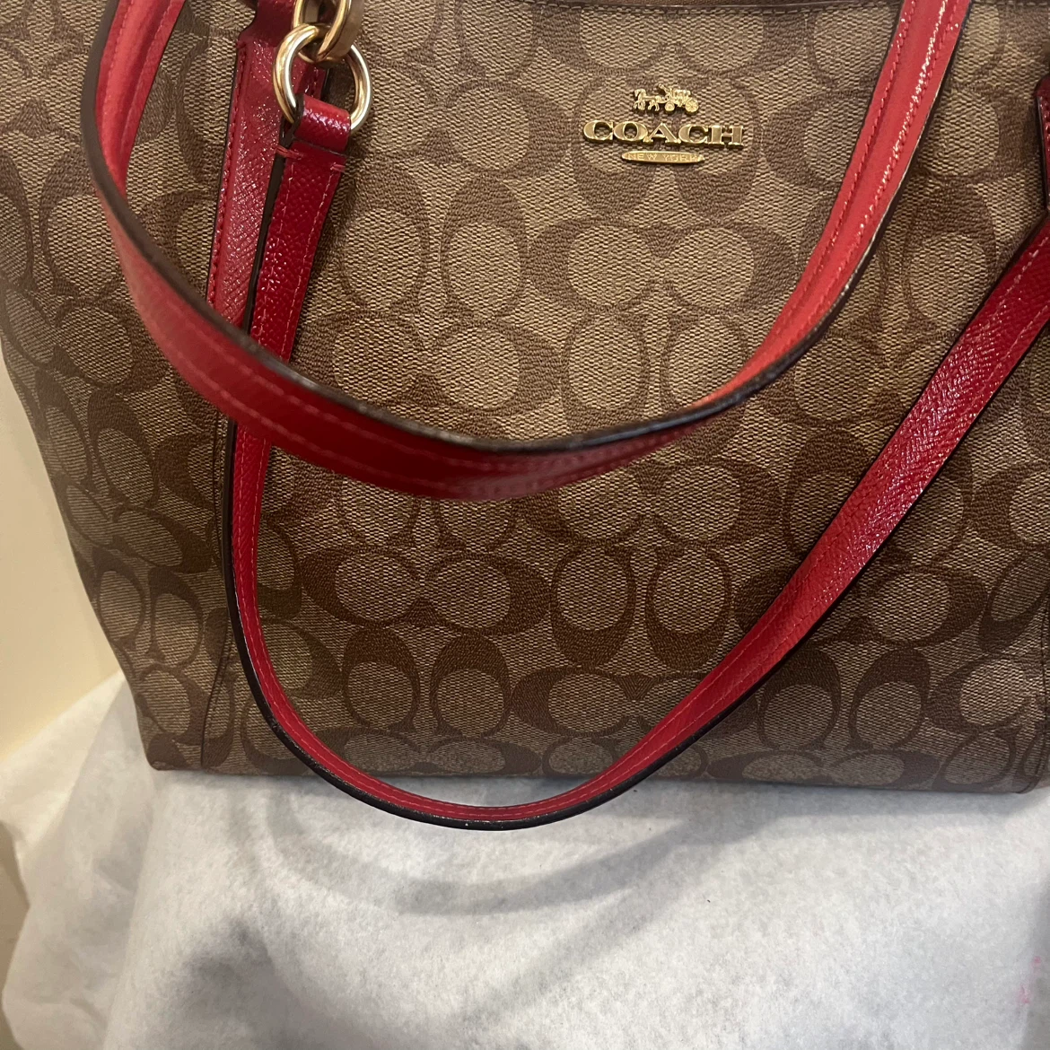 Authentic Coach Signature Canvas Tote Bag with Red Accents - photo 3