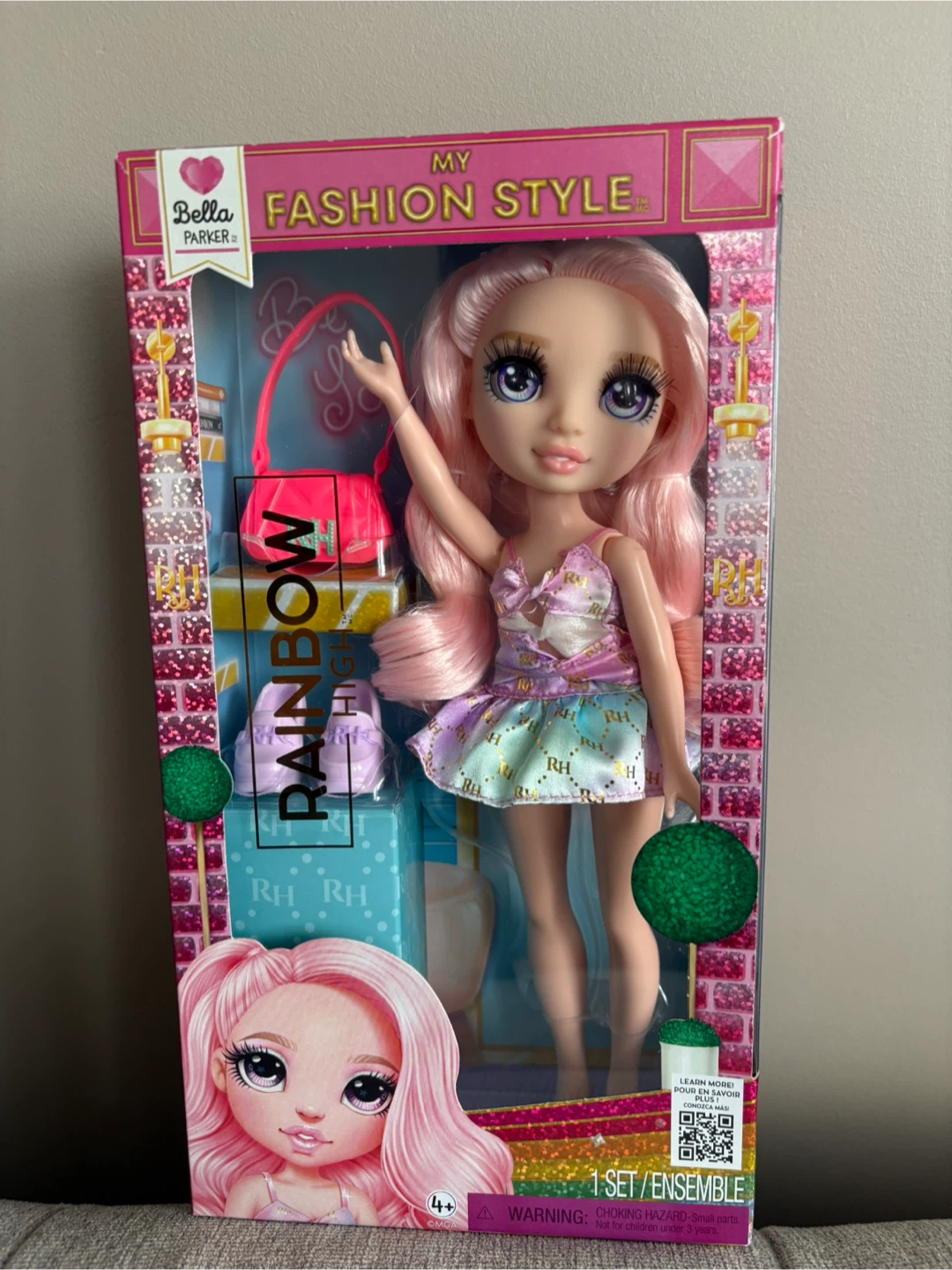 Rainbow High My Fashion Style Bella Parker Doll
