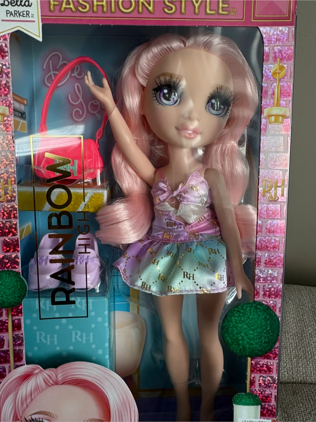 Rainbow High My Fashion Style Bella Parker Doll - photo 5