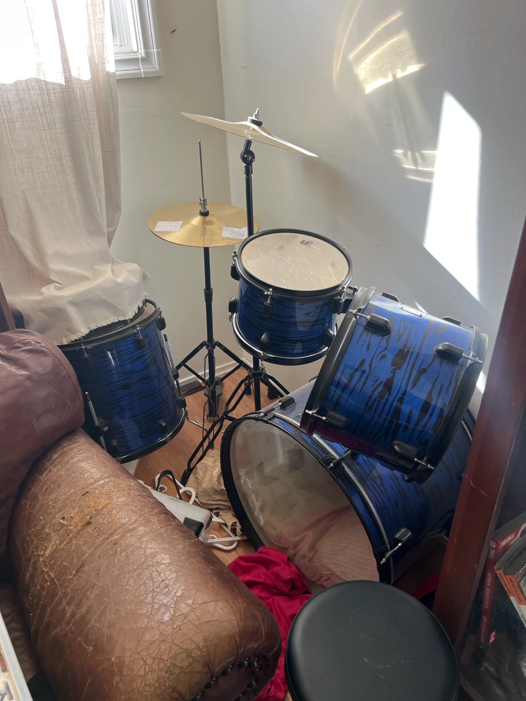 Westbury Blue Drum Set