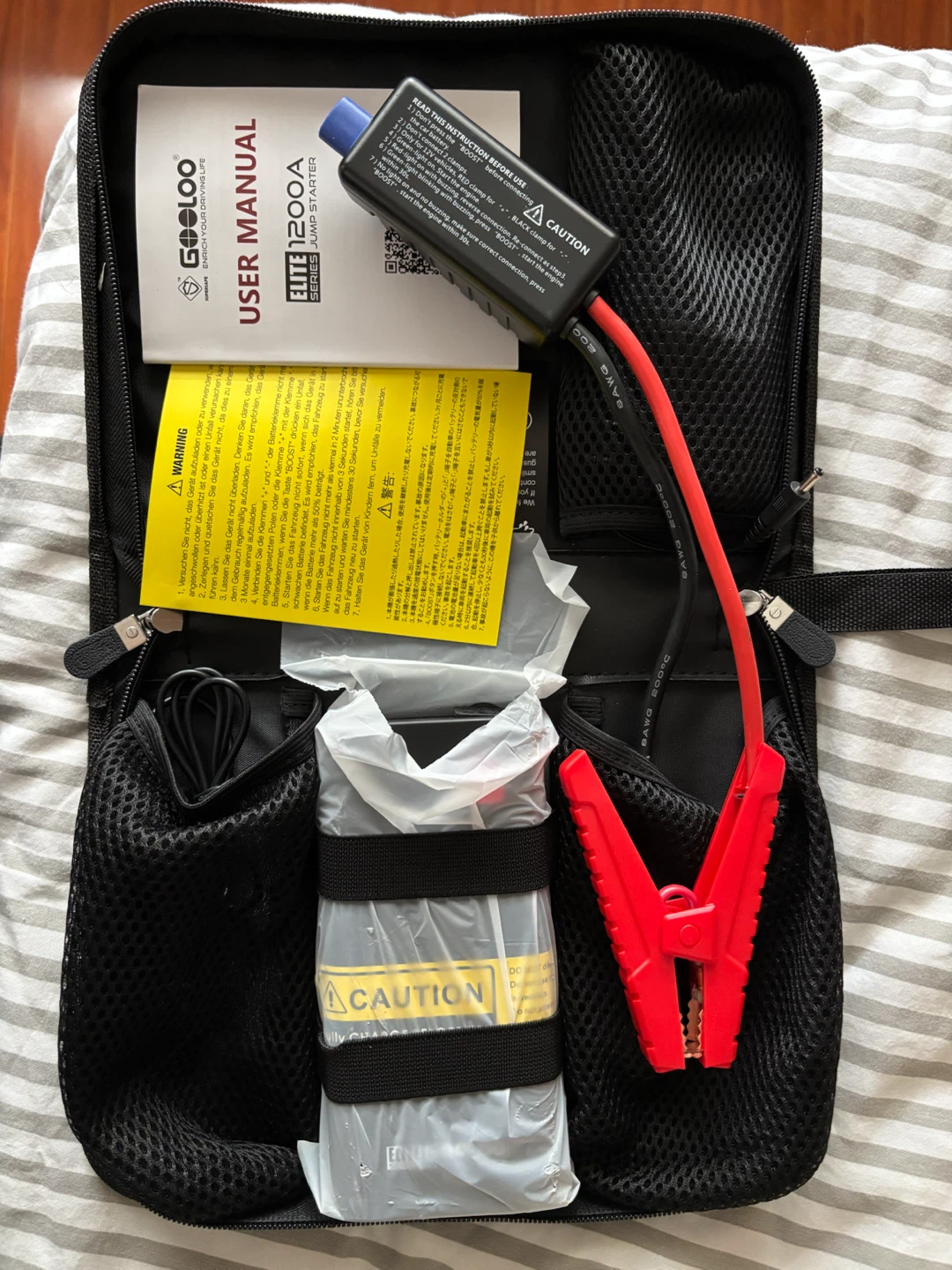GOOLOO Elite Series 1200A Jump Starter - photo 2