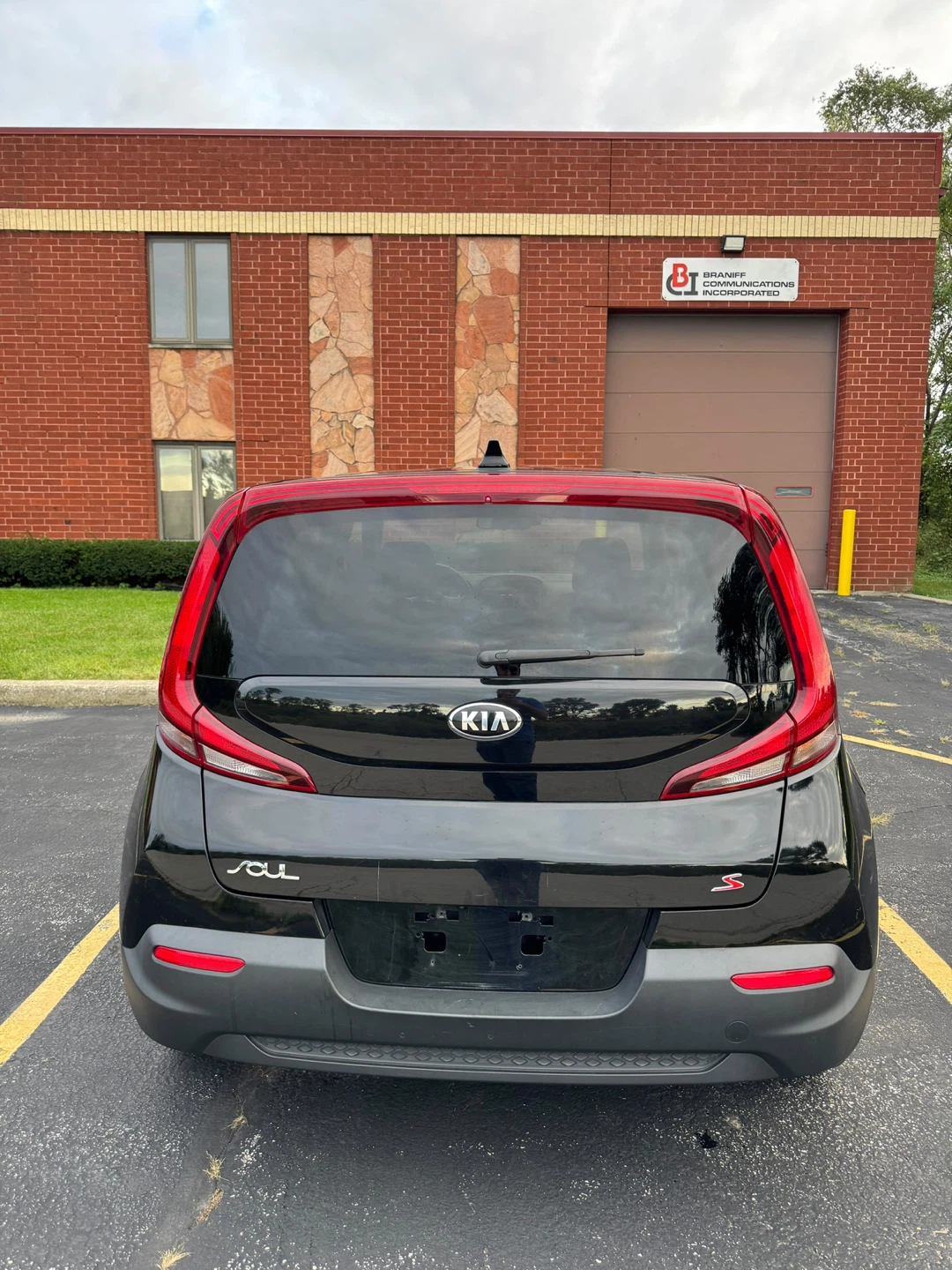 2020 Black Kia Soul S - photo 4