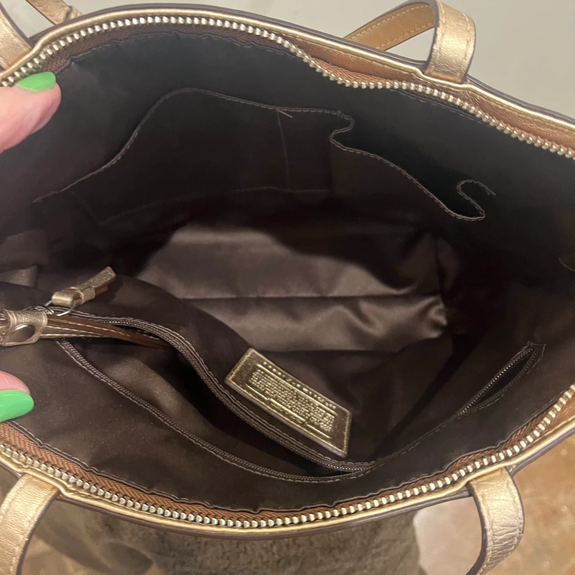 Authentic Coach Metallic Gold Tote Bag - photo 3