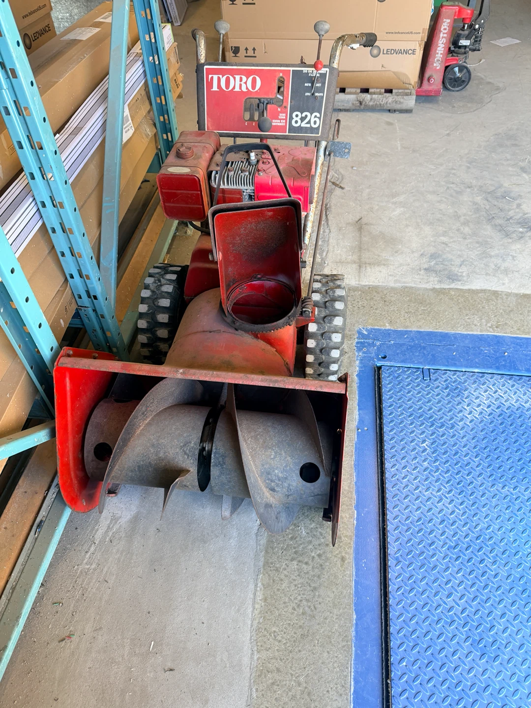 Toro 826 Snowblower - photo 3