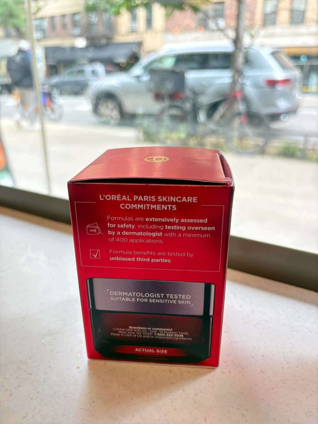 L'Oreal Revitalift Triple Power Anti-Aging Moisturizer - photo 2