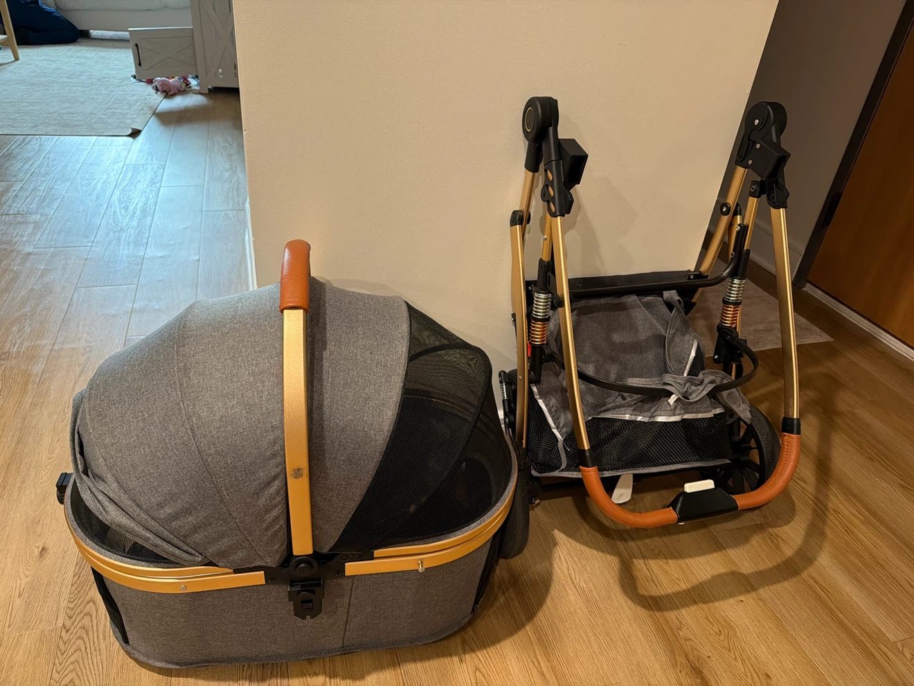 Pet Stroller in Gray and Gold - photo 4