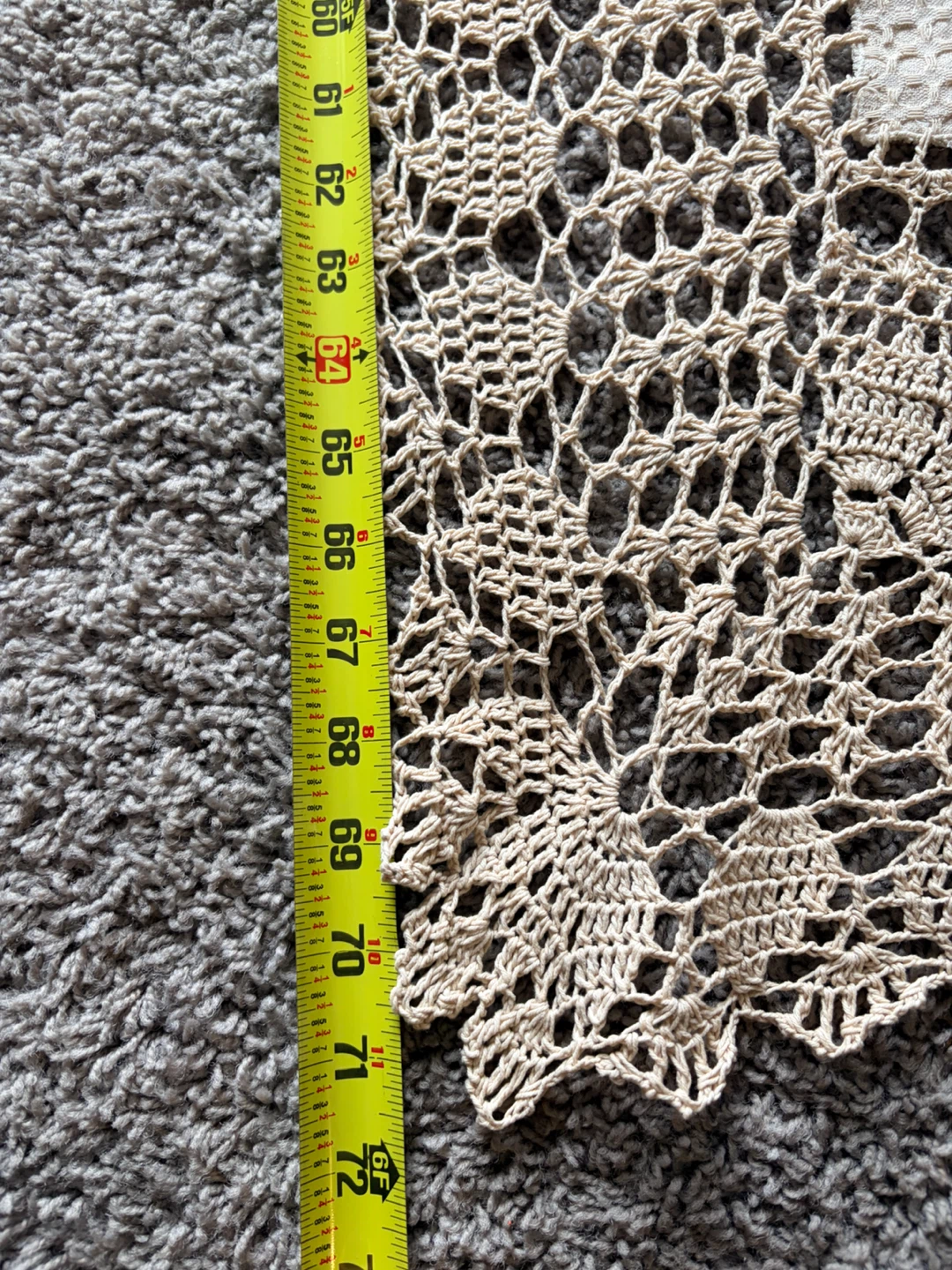 Vintage Beige Crochet Tablecloth - photo 2