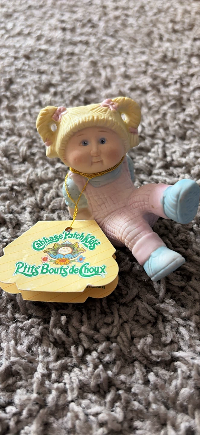 Vintage 1984 Cabbage Patch Kids Porcelain Figurine