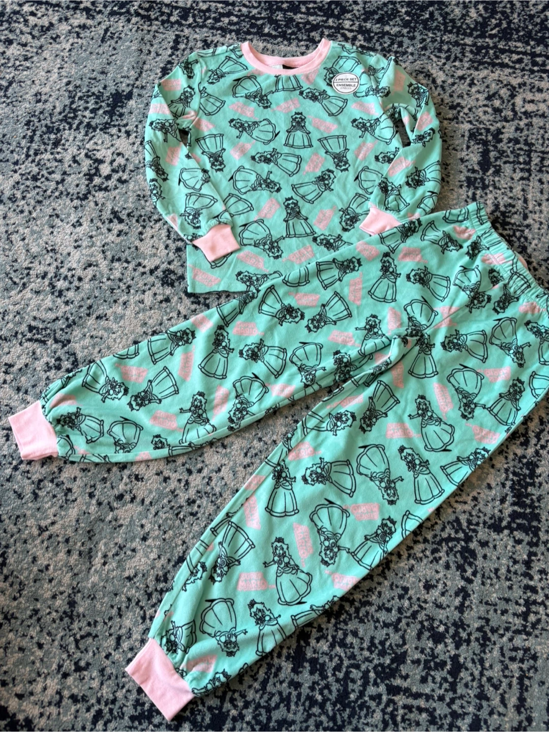 Super Mario Princess Peach 2-Piece Pajama Set - photo 4