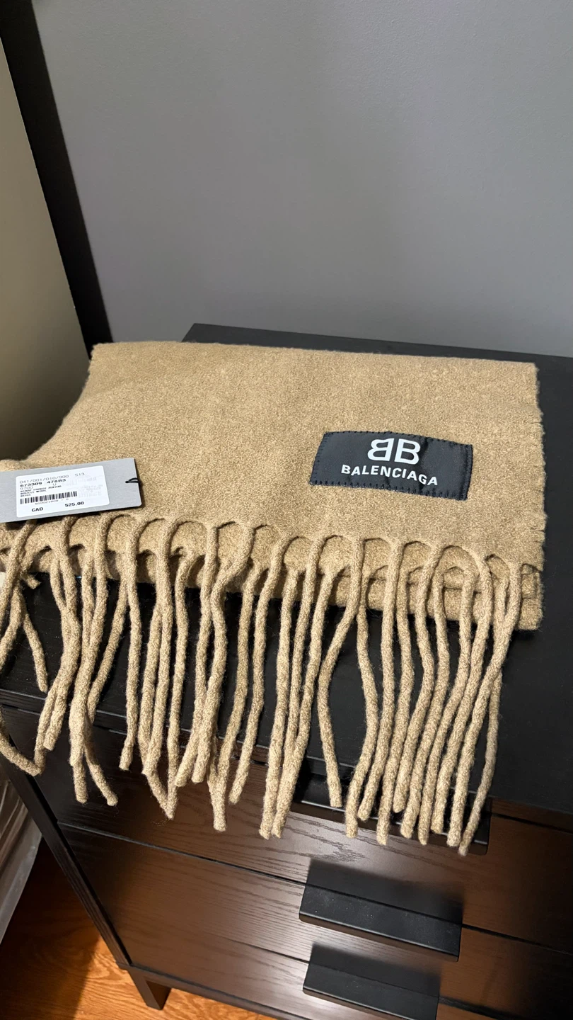 Balenciaga Beige Boucle Wool Scarf