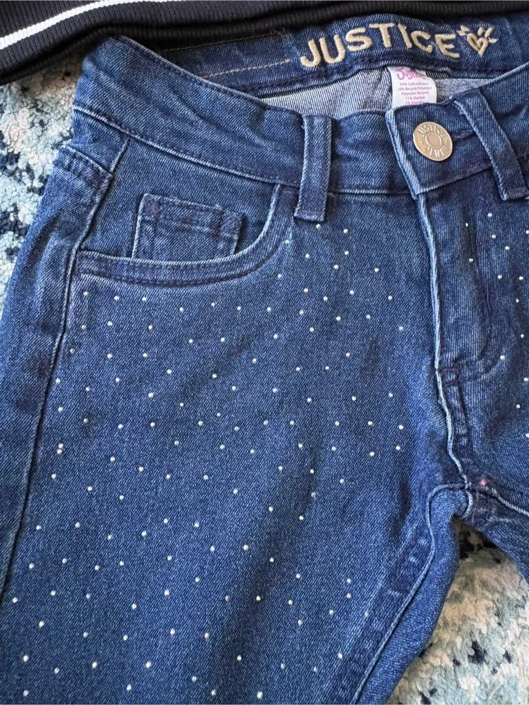 Girls' Reebok Pullover and Justice Jeans Outfit - Size 6 - photo 3