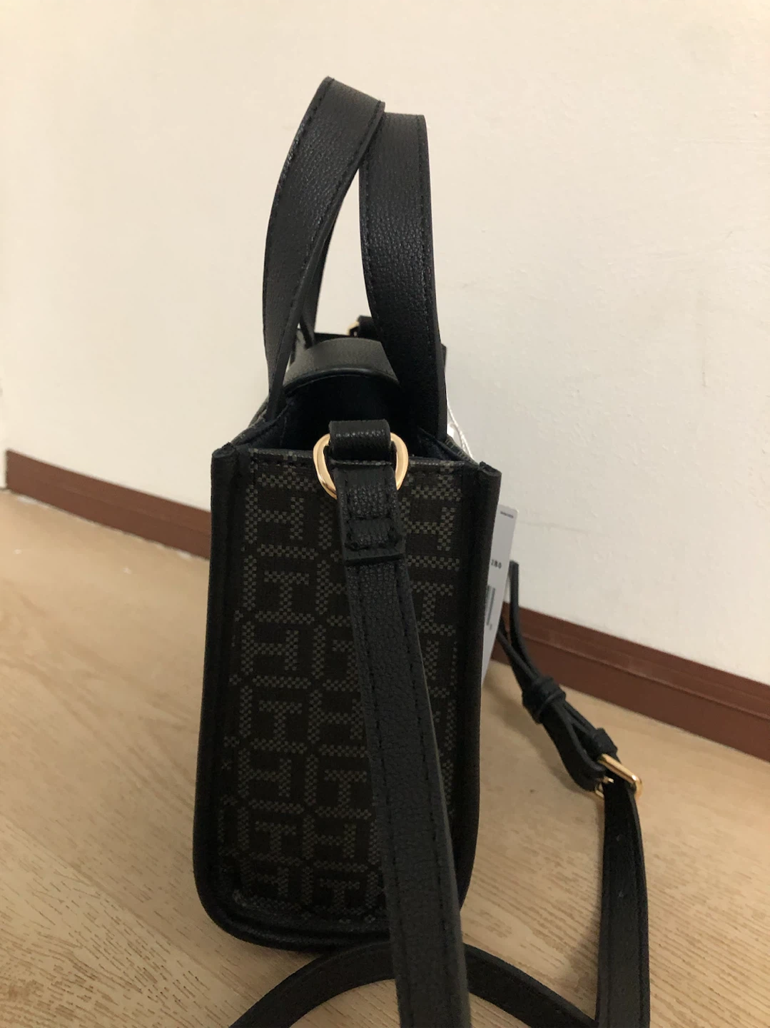 New Tommy Hilfiger Monogram Mini Tote Bag - photo 5