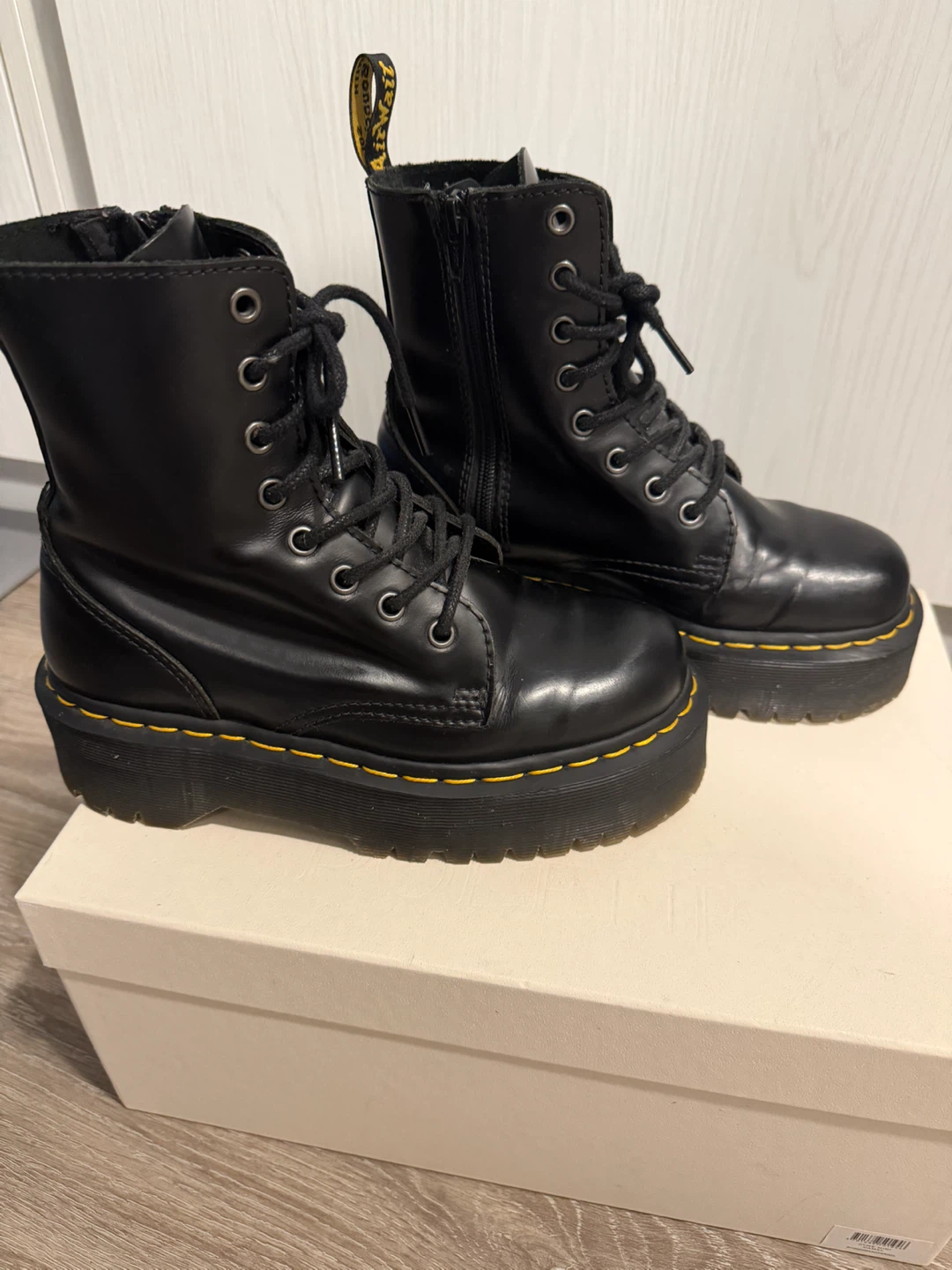 Dr. Martens Jadon boot leather - photo 2