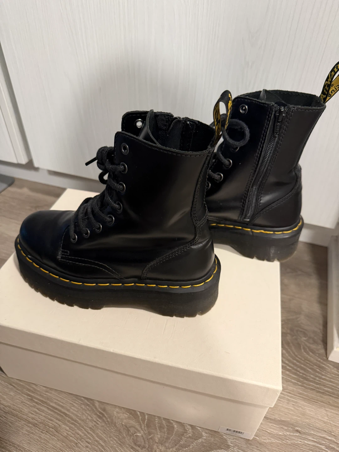Dr. Martens Jadon boot leather - photo 3