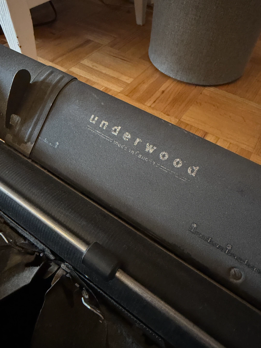 Vintage Underwood Typewriter - photo 2