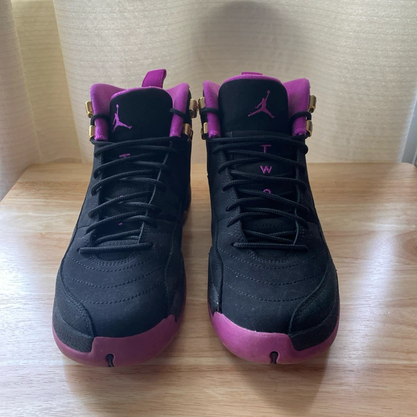 Jordan 2s Retro Black/Fuschia, Size 5.5 Kids