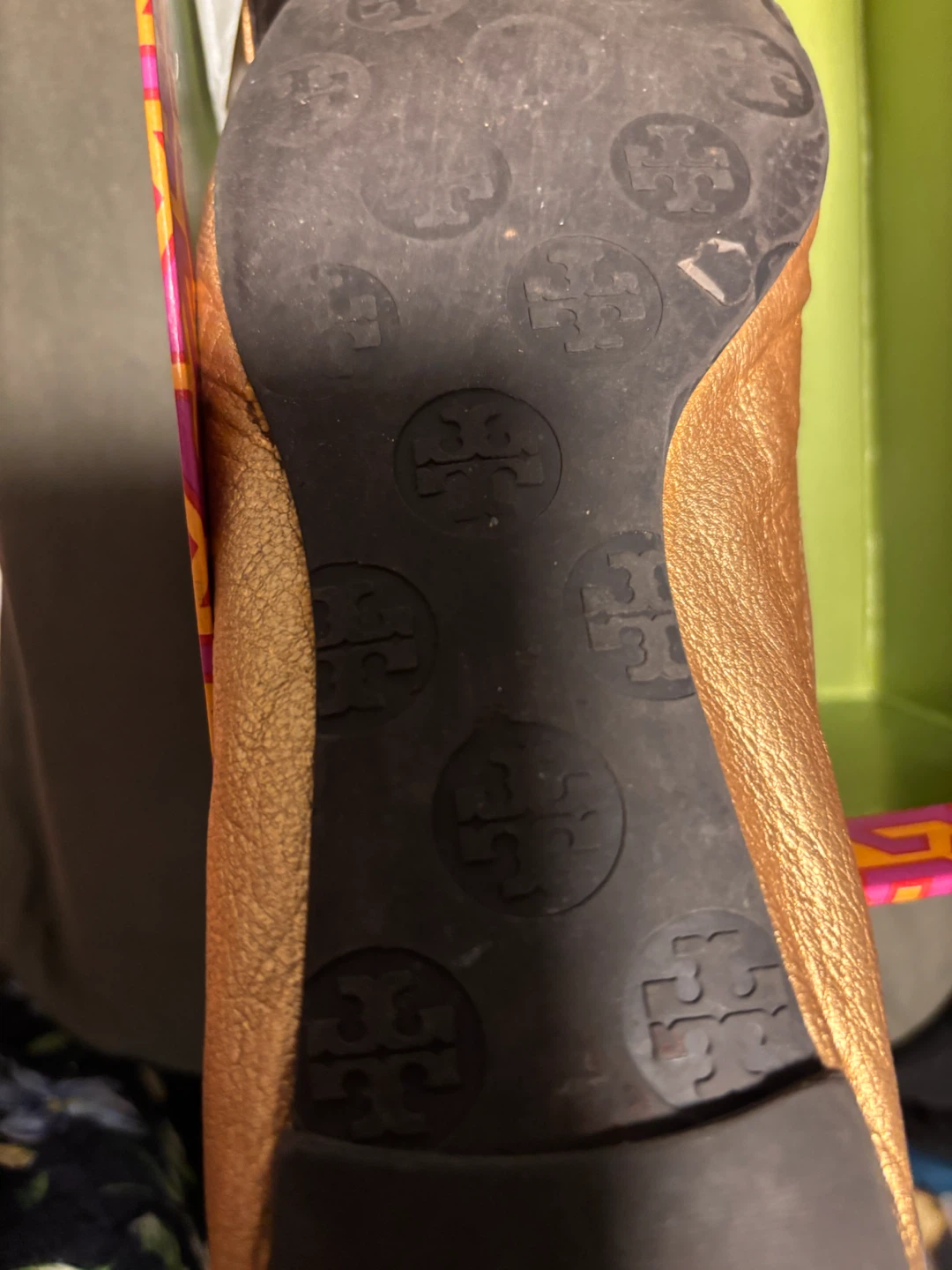 Tory Burch Reva Distressed Leather Flats Gold - photo 4