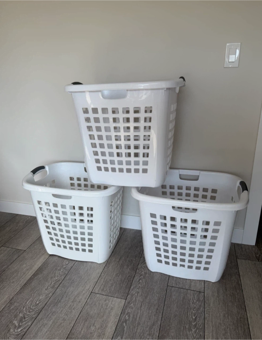 Set of 3 Plastic Laundry Baskets - photo 3