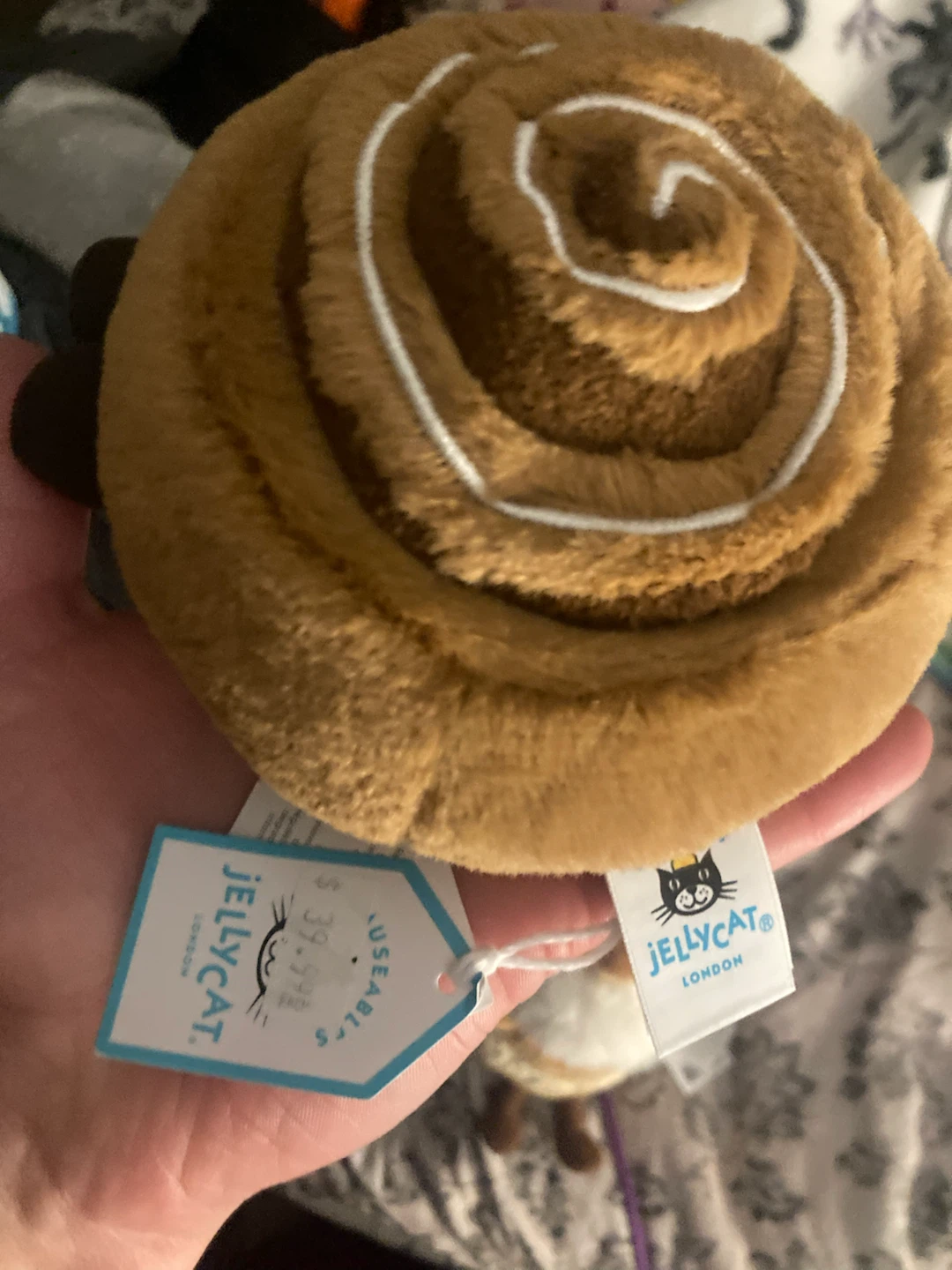 Jellycat Amuseable Cinnamon Bun Plush - photo 3