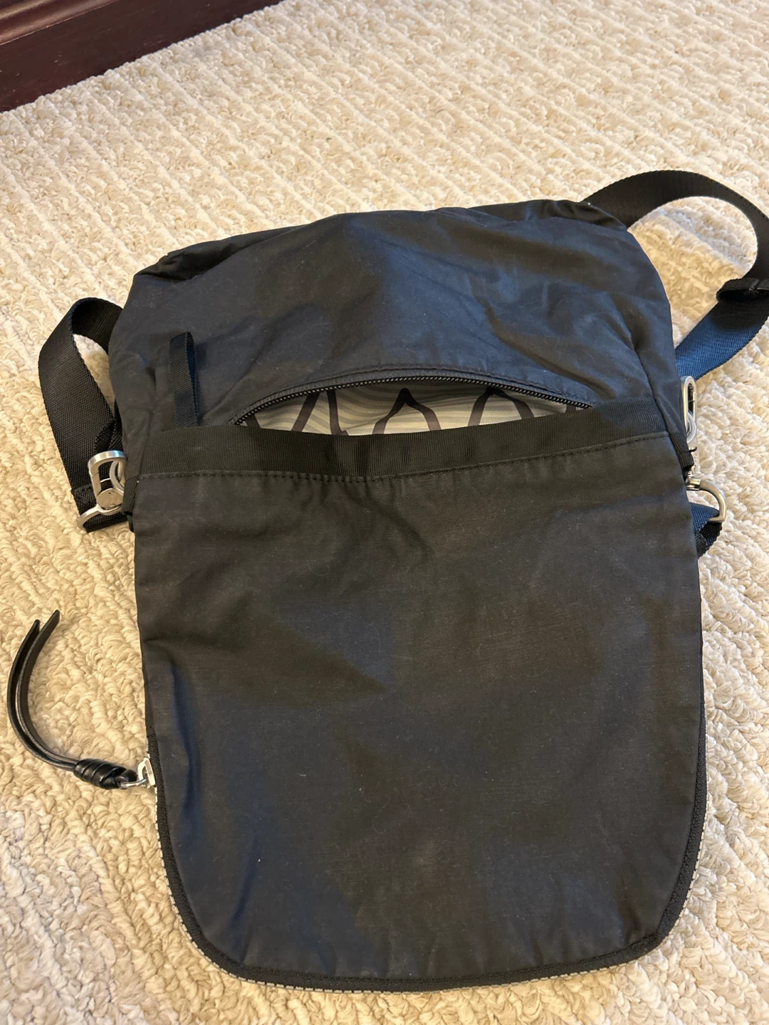 Lululemon Crossbody bag - photo 4