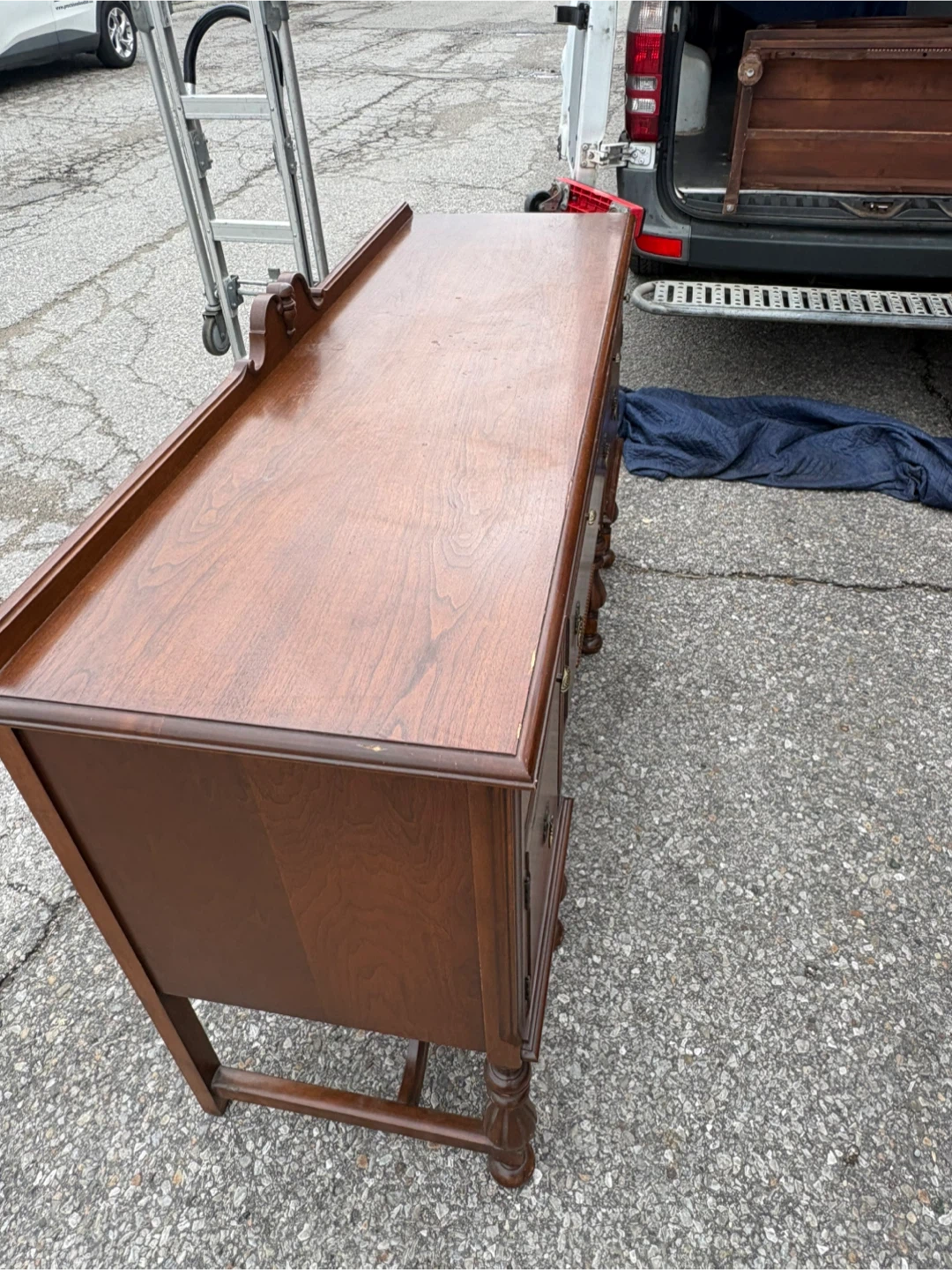 Free delivery antique Vintage Wooden Sideboard Buffet - photo 4
