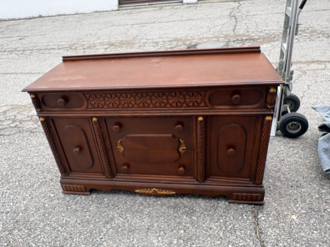 Free delivery antique Vintage Solid Wood Credenza Sideboard - photo 2