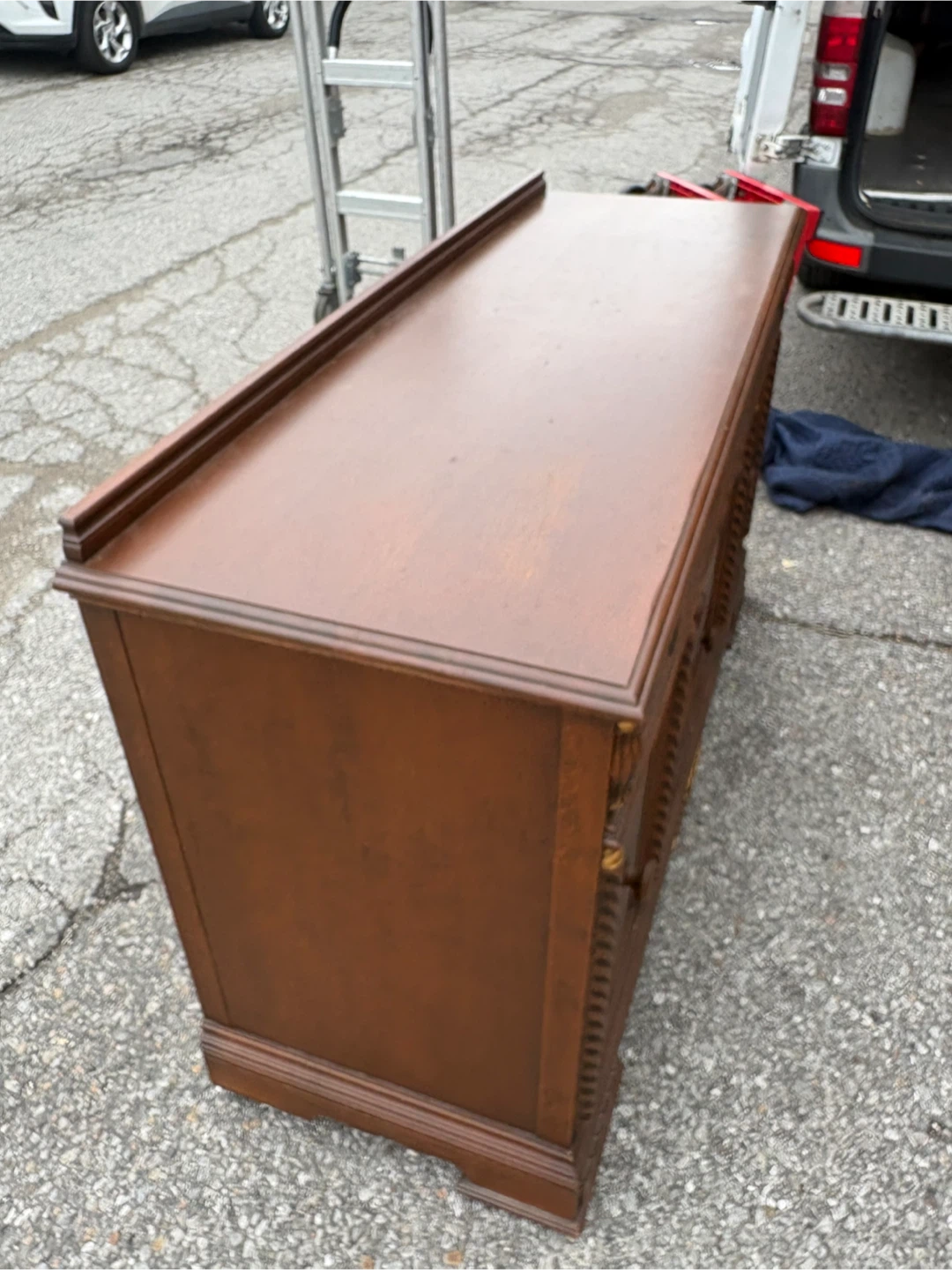 Free delivery antique Vintage Solid Wood Credenza Sideboard - photo 4