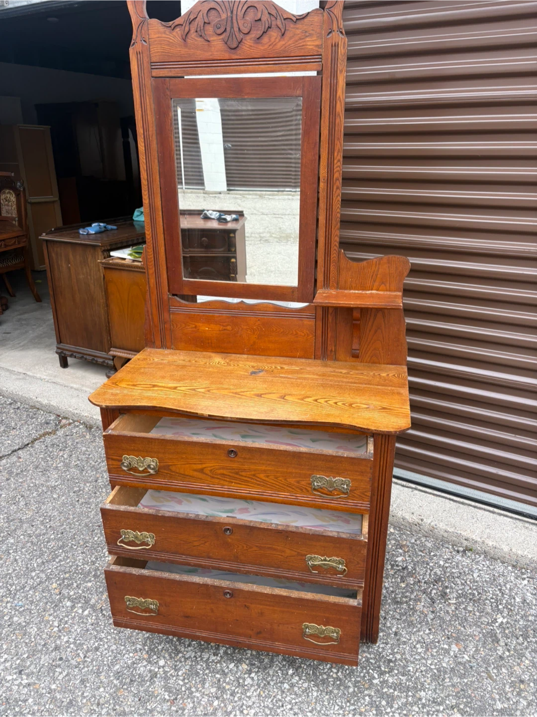 Free delivery antique Vintage Oak Dresser with Mirror - photo 5