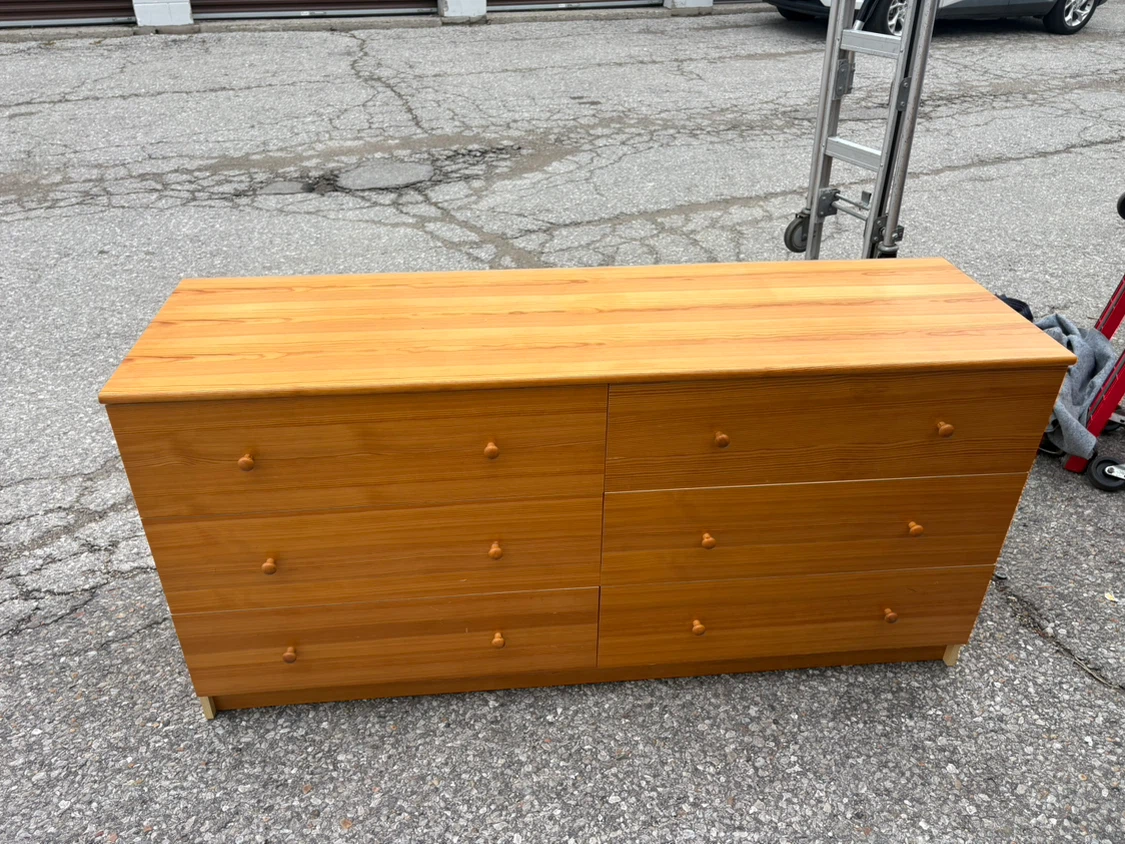 Free delivery used Six-Drawer Pine Dresser - photo 2