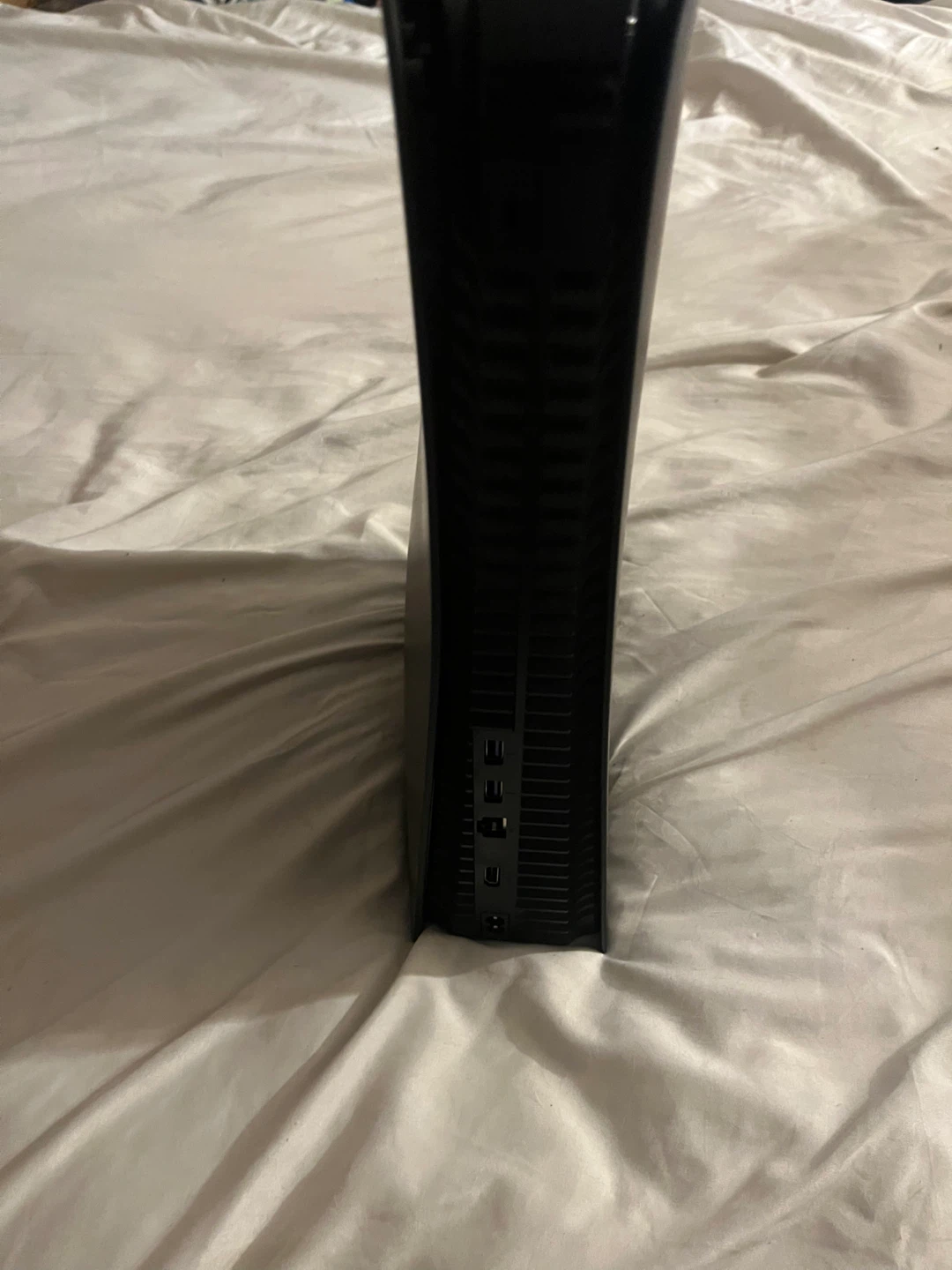 Selling a ps5 - photo 2
