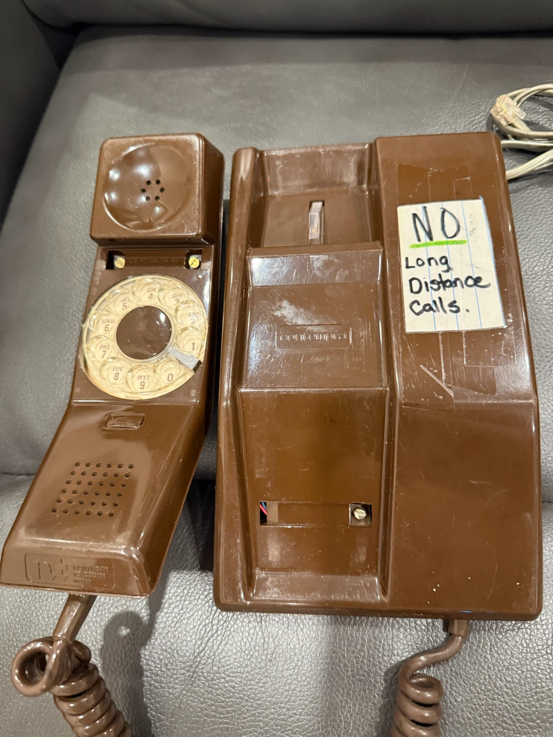 Vintage Northern Telecom Contempra Rotary Phone - photo 2