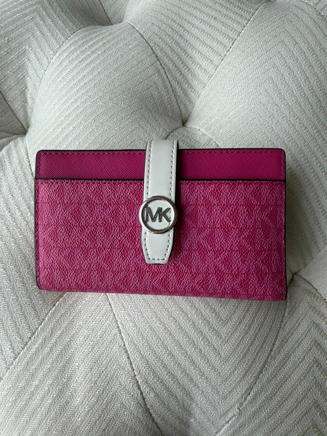 Michael Kors Pink Bi-Fold Wallet