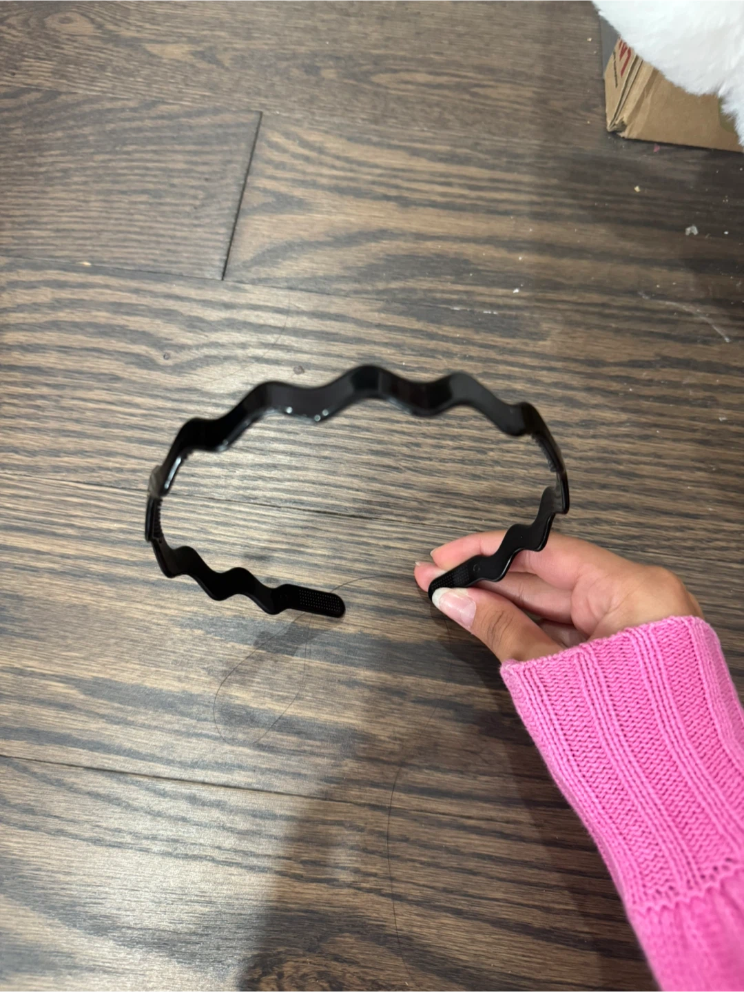 Black Wavy Headband - photo 2