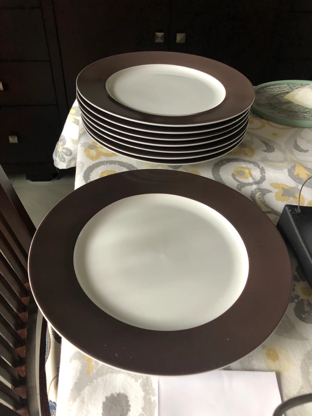 8 New diner plates and other white dishes