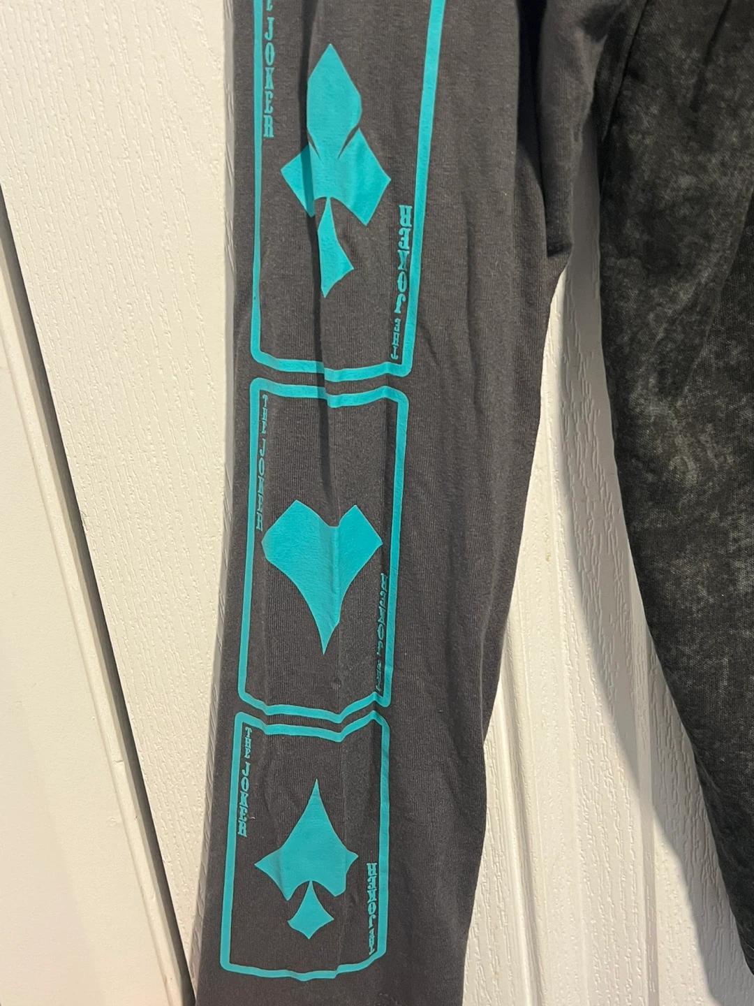 DC Comics The Joker Long Sleeve Shirt - photo 5