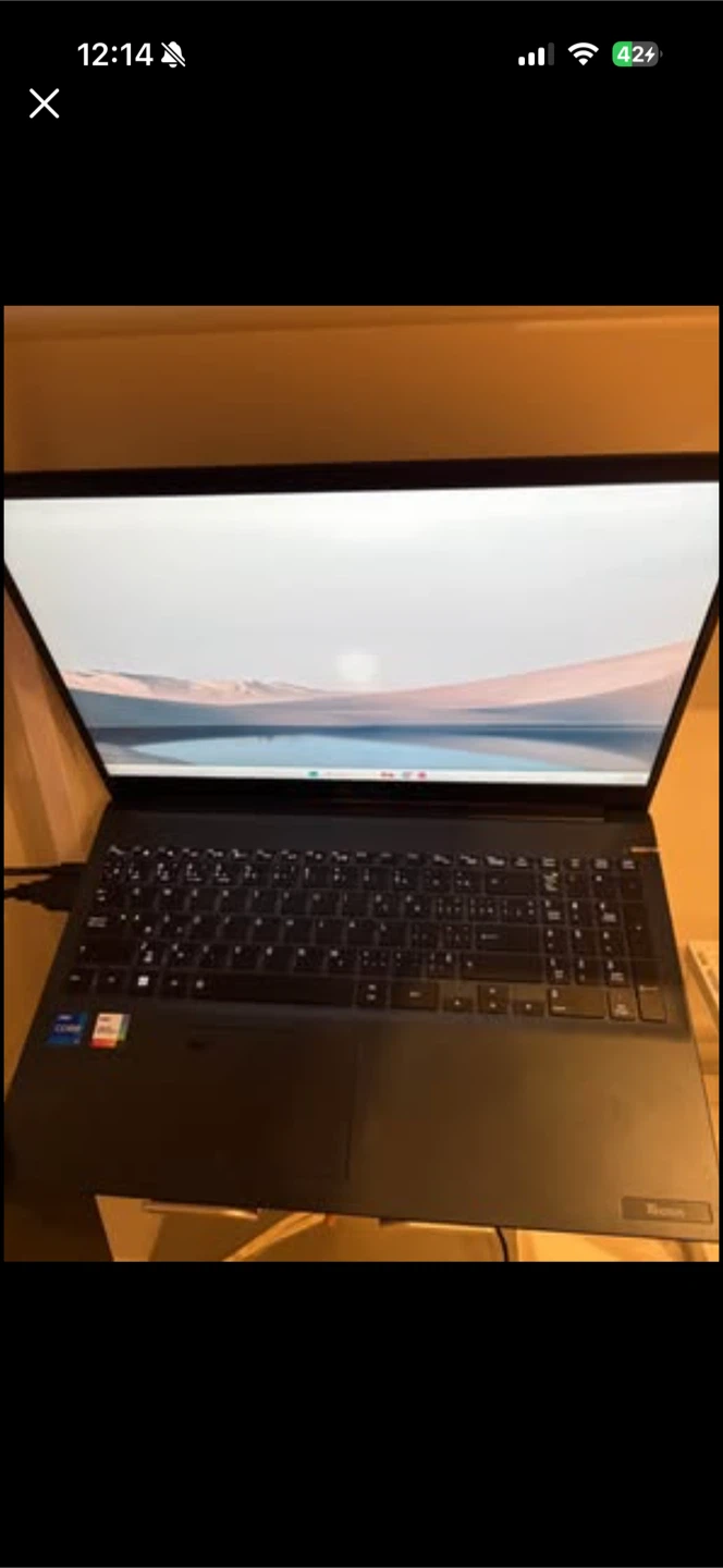 Dynabook Laptop - photo 2