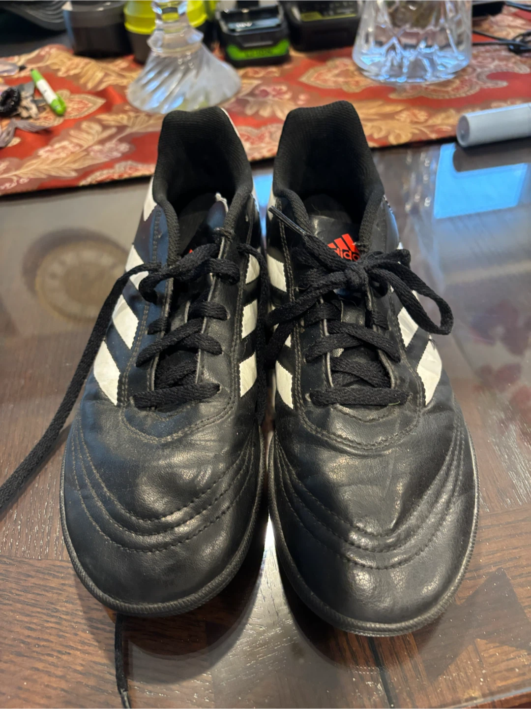 Adidas soccer turf shoes unisex size 7