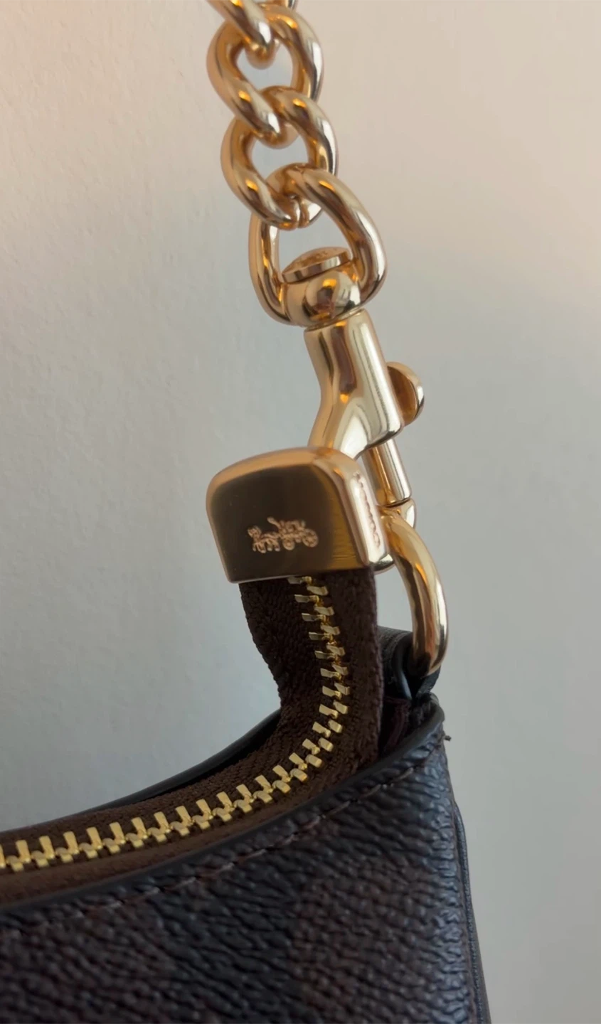 Coach Signature Shoulder Bag - photo 2