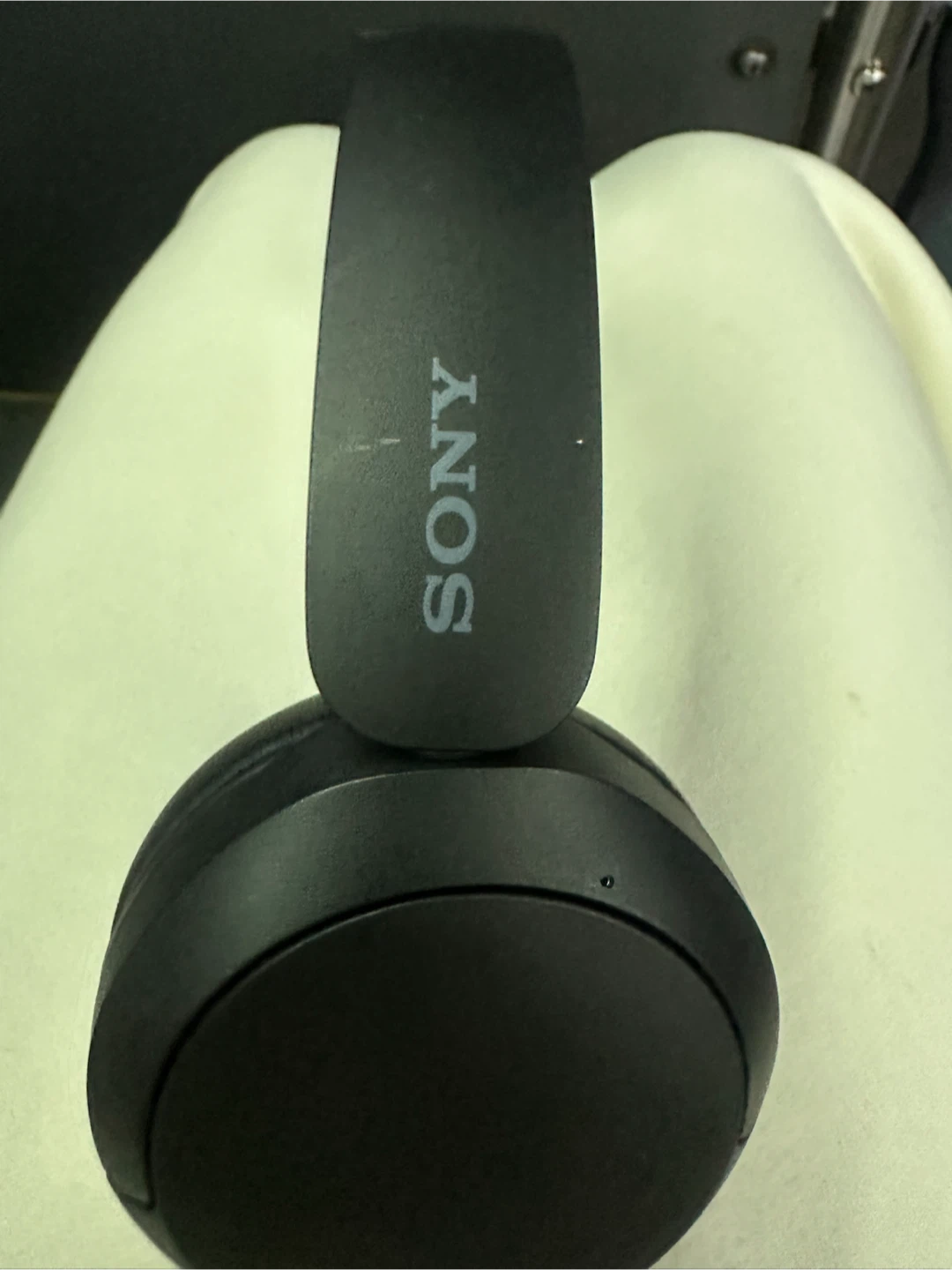 Sony WH-CH520 Wireless Headphones - photo 2