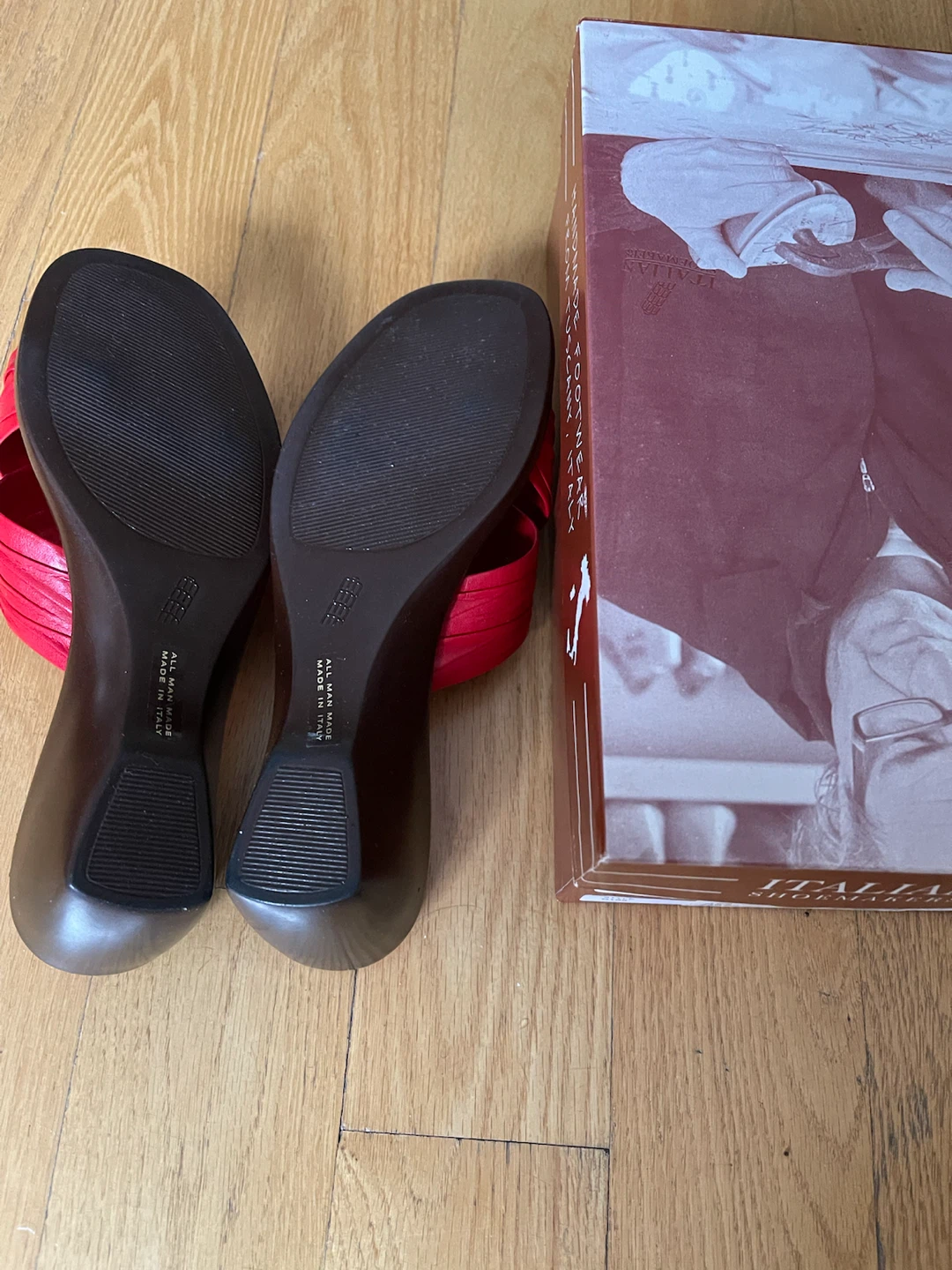Italian Shoemakers Red Sandals - Size 7 - photo 2