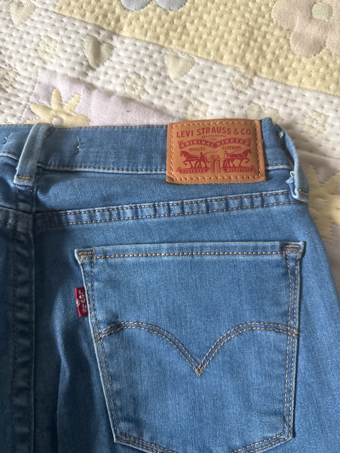 Levi's 710 Super Skinny Jeans W28 L30 - photo 2
