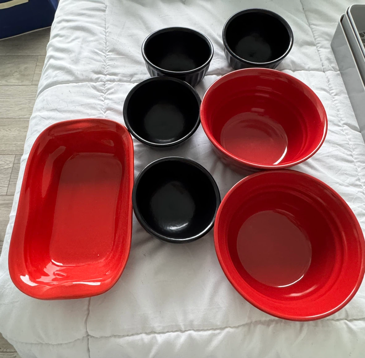 Assorted Kitchen Items Bundle