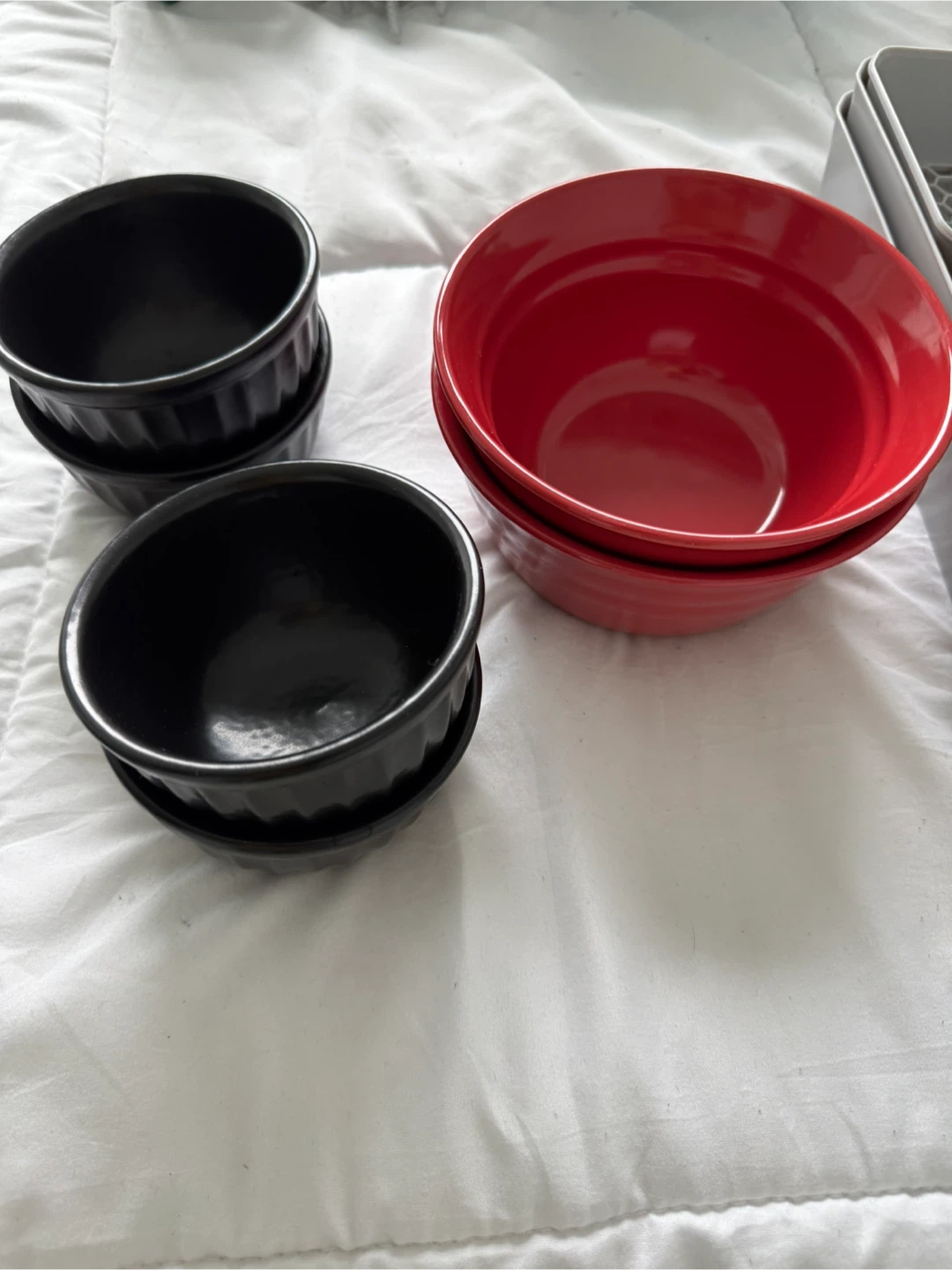 Assorted Kitchen Items Bundle - photo 2