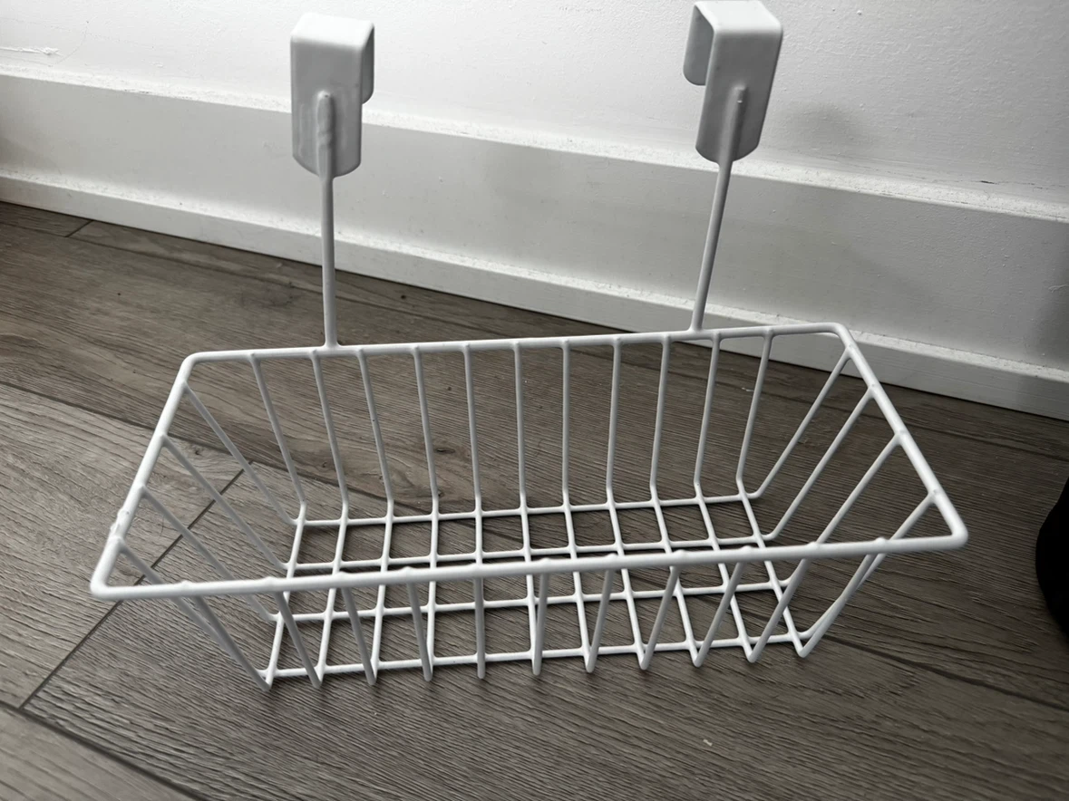 Assorted Kitchen Items Bundle - photo 5