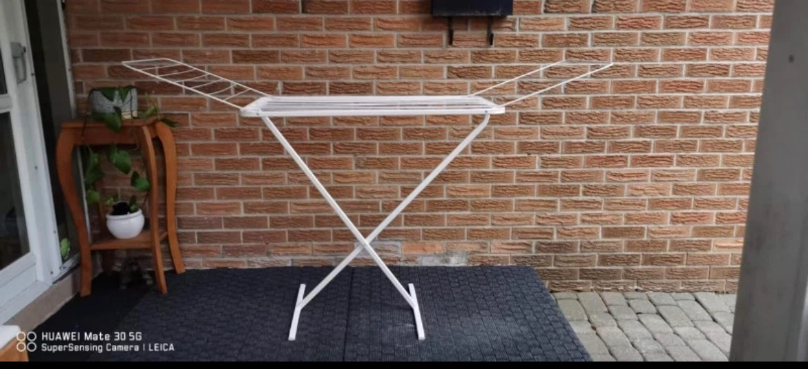 Collapsible Metal Clothes Drying Rack