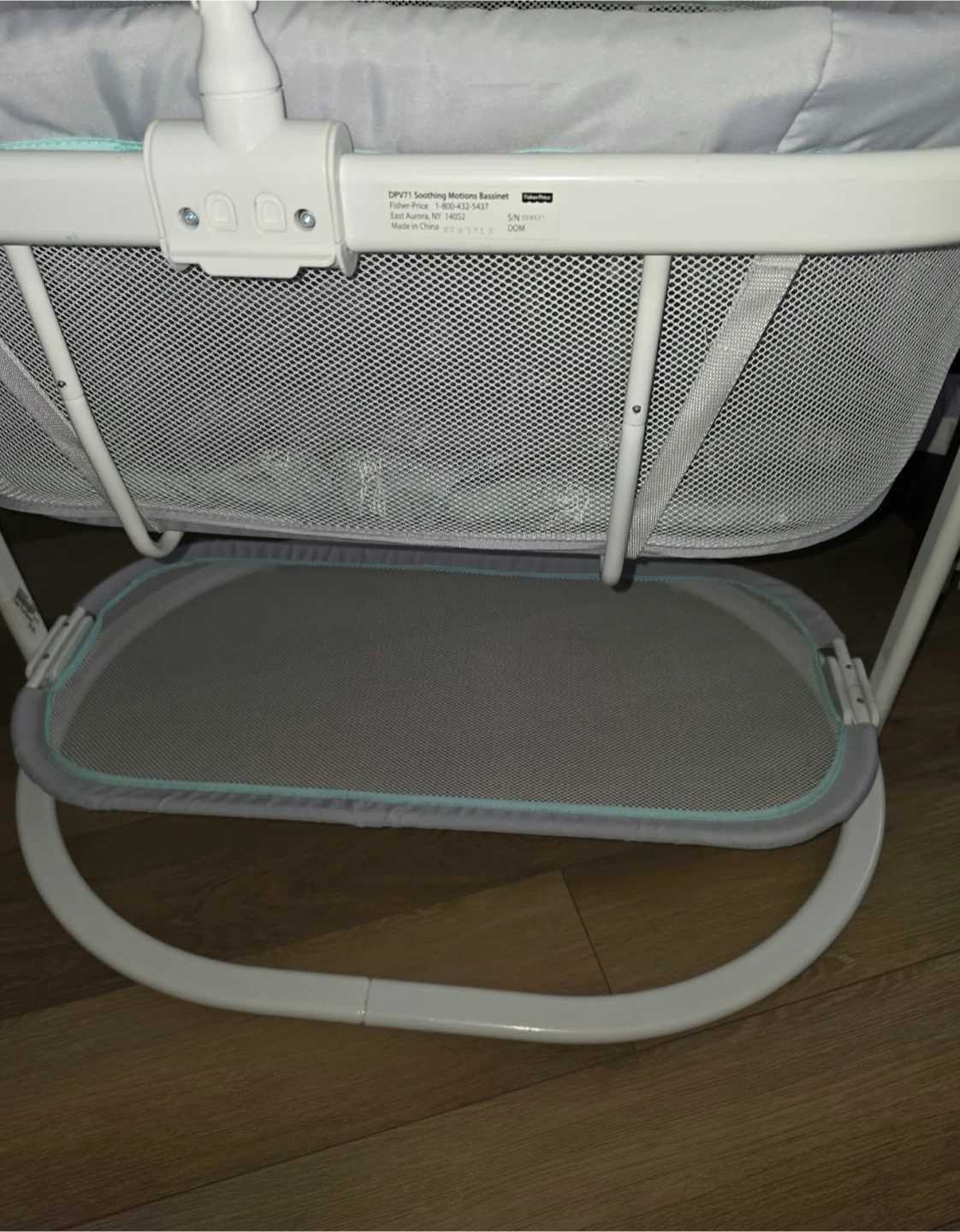 Baby Bassinet with toys and music - photo 4