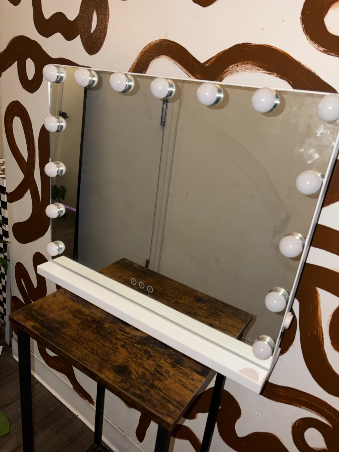 Hollywood Style LED Lighted Vanity Mirror - photo 5
